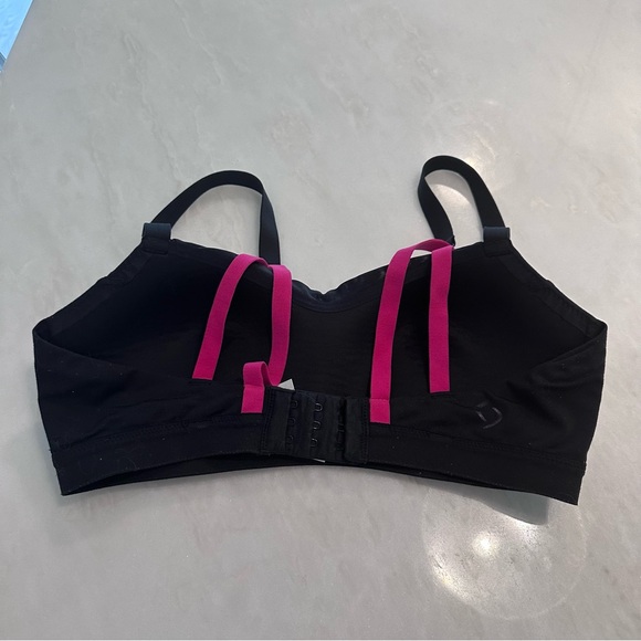 US 32AB-34A Moving Comfort Fine Form Bra - Picture 5 of 8